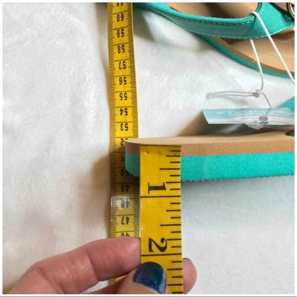 Turquoise Beach Flip Flop - Picture 5 of 7